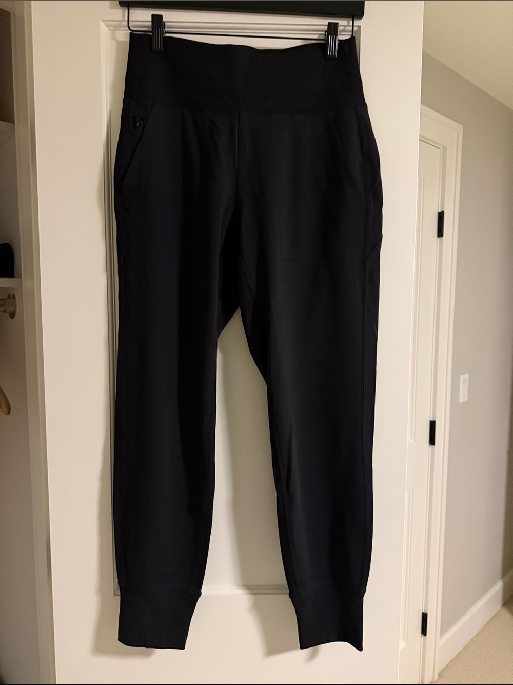 Athleta Venice Black Performance Jogger Pants